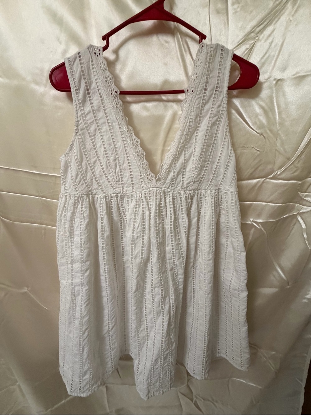 Princess Polly White Eyelet Mini Dress Size 6 Cotton Babydoll Deep V Boho